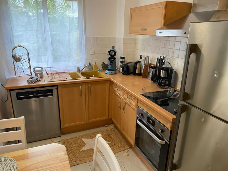 F2 St Denis Jardin D'Etat Apartment Saint-Denis Bagian luar foto